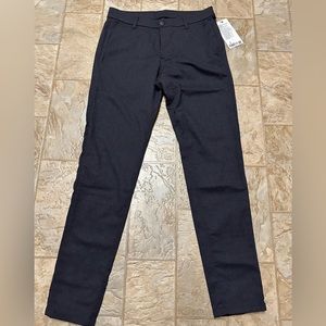 Lululemon Commission Pant Slim Wool 34"
Heathered Gray Size 32